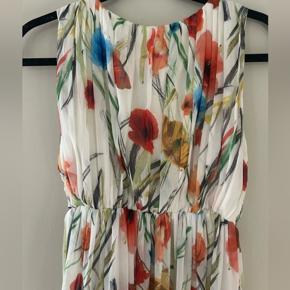 Alice + Olivia Mel Open Back Gathered High-Low Dress in Exotic Poppy - Picture 3 of 15